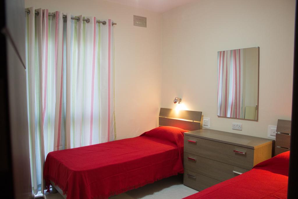 Apartment Triq Is-Silla Marsaskala Phòng bức ảnh