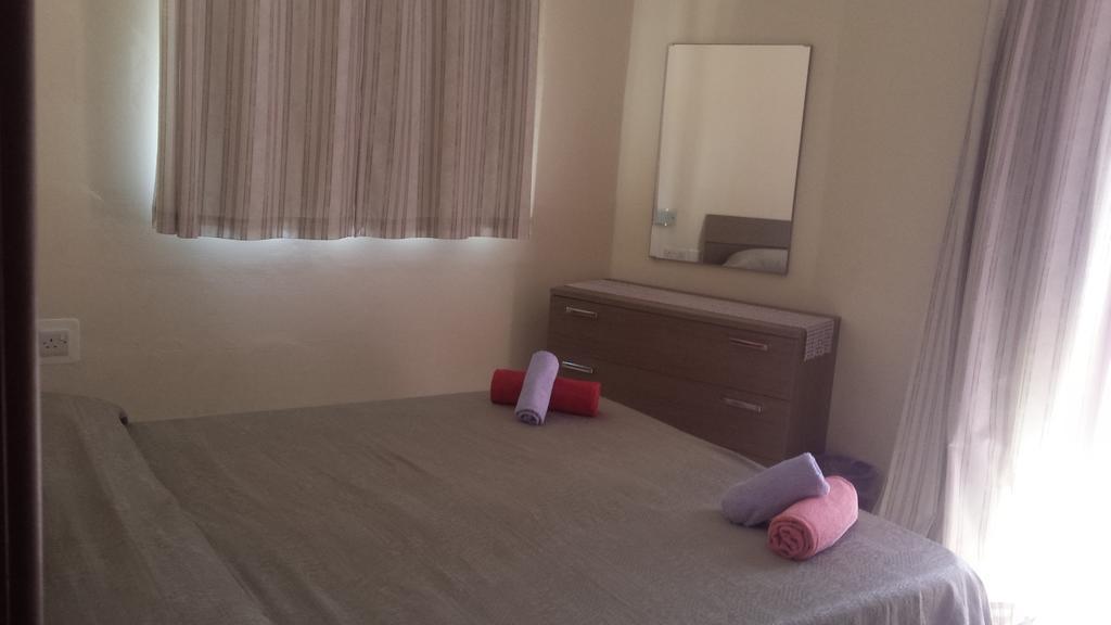 Apartment Triq Is-Silla Marsaskala Ngoại thất bức ảnh